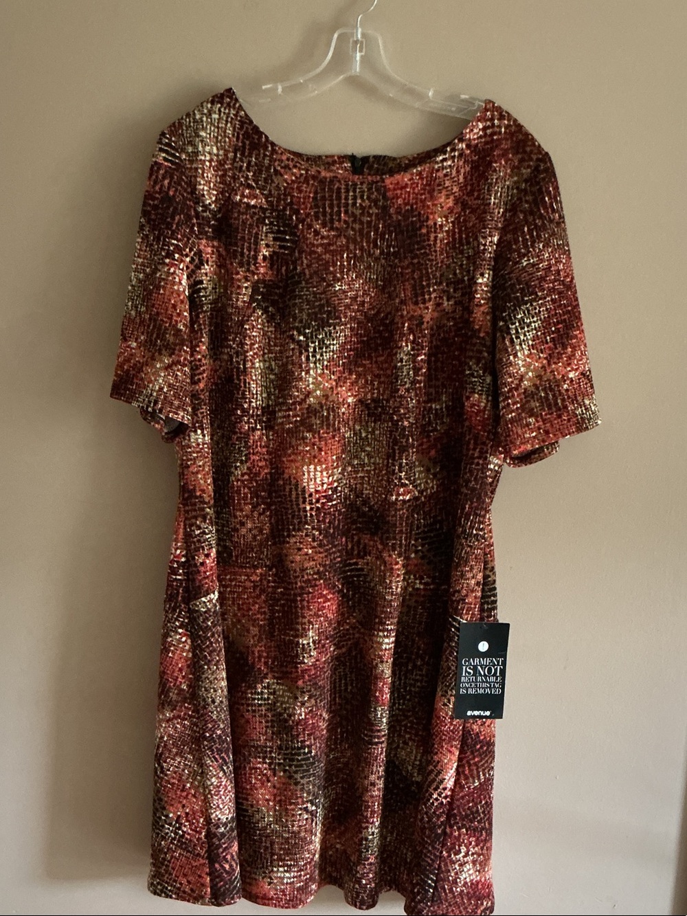 NWT Avenue Rust Multi Short Sleeve Shimmer Tunic